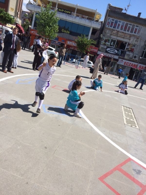 gebze-geleneksel-cocuk-oyunlari-2014-136.jpg