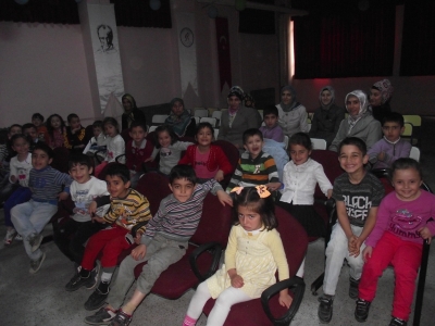 Ana_Sinifi_C_Subesi_Anneler_Gunu-001.JPG