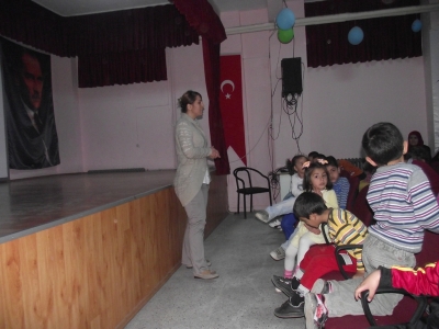 Ana_Sinifi_C_Subesi_Anneler_Gunu-006.JPG